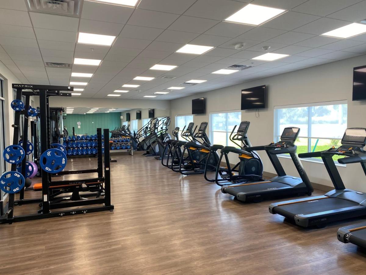 Holiday Inn Express & Suites - Madison West - Middleton By Ihg Buitenkant foto